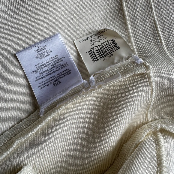 NWOT Herve Leger alabaster Knit Cropped Brilynn Jacket xs $890 - Picture 4 of 6
